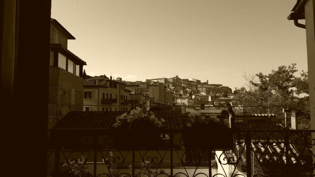 Apartament Via Piantarose, 12 Perugia Zewnętrze zdjęcie